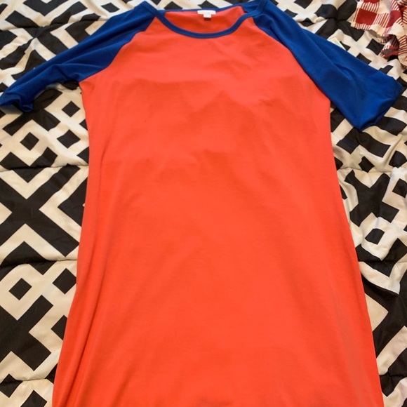 LuLaRoe Dresses & Skirts - 🌸Pink with blue baseball sleeved Julia🌸